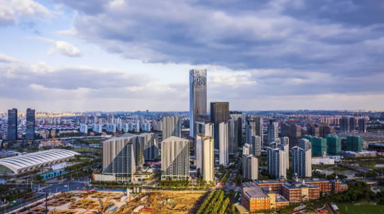 春日(rì)浪漫 | 東(dōng)美(měi)收官之作(zuò)絢麗(lì)綻放(fàng)